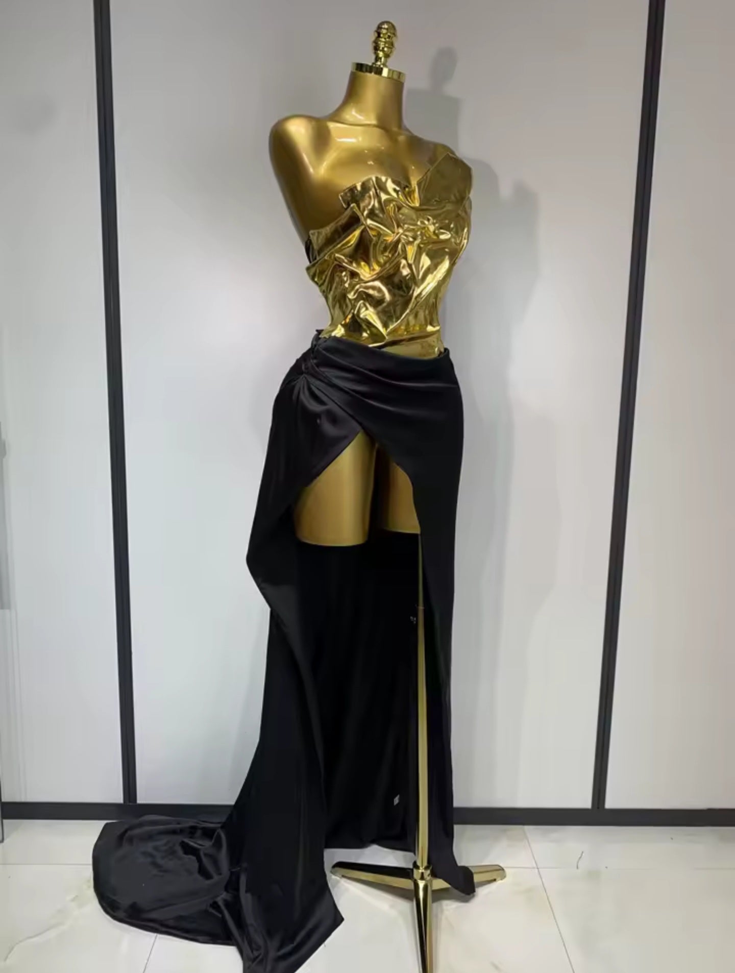 Golden Molten Skirt Set