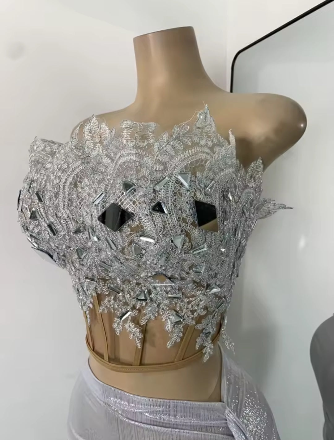 Trophy Status Skirt Set