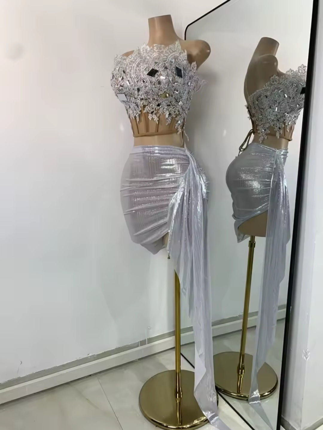 Trophy Status Skirt Set